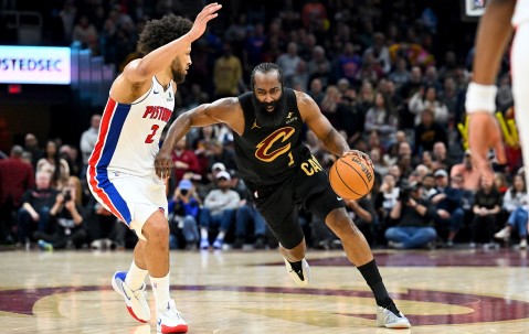 乐鱼体育分部-分析师：人们不会记住哈登的MVP 只会记住他季后赛关键时刻掉链子