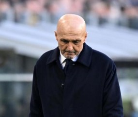 乐鱼体育平台-【观察】尤文再次遭遇“黑色二月”，斯帕莱蒂无计可施